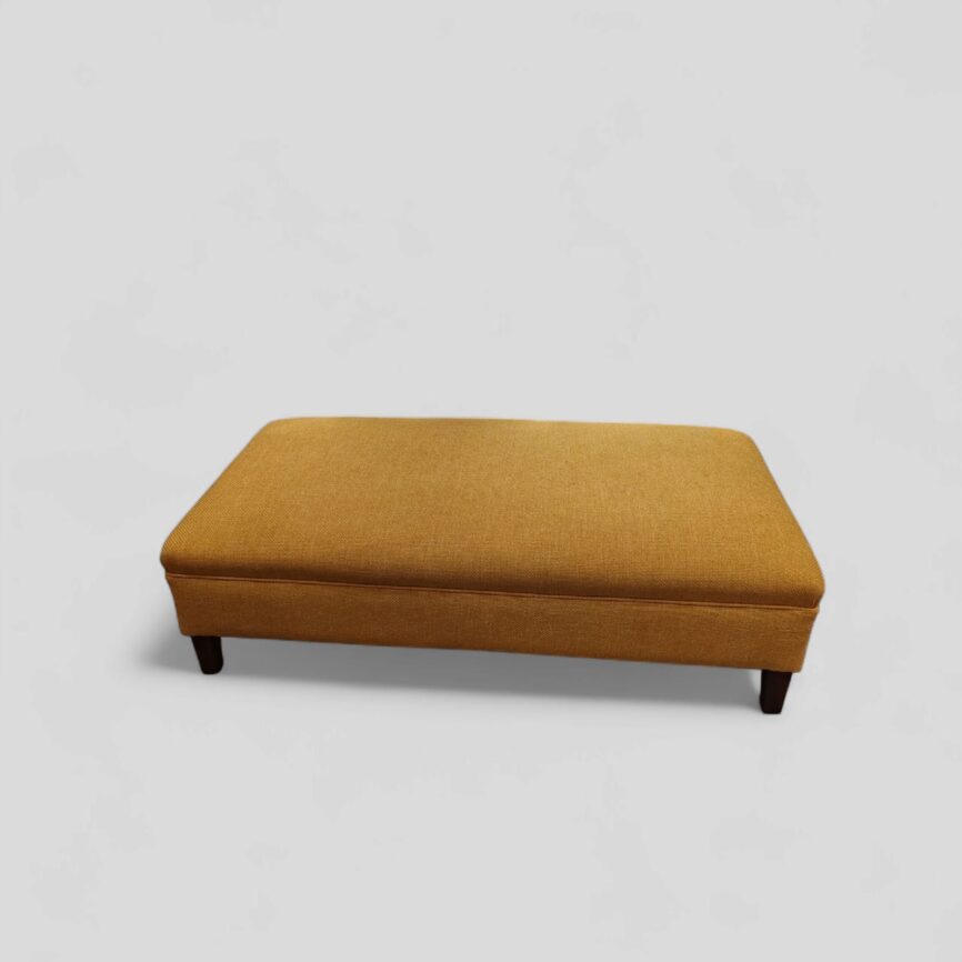 Banqueta Petibirí frente