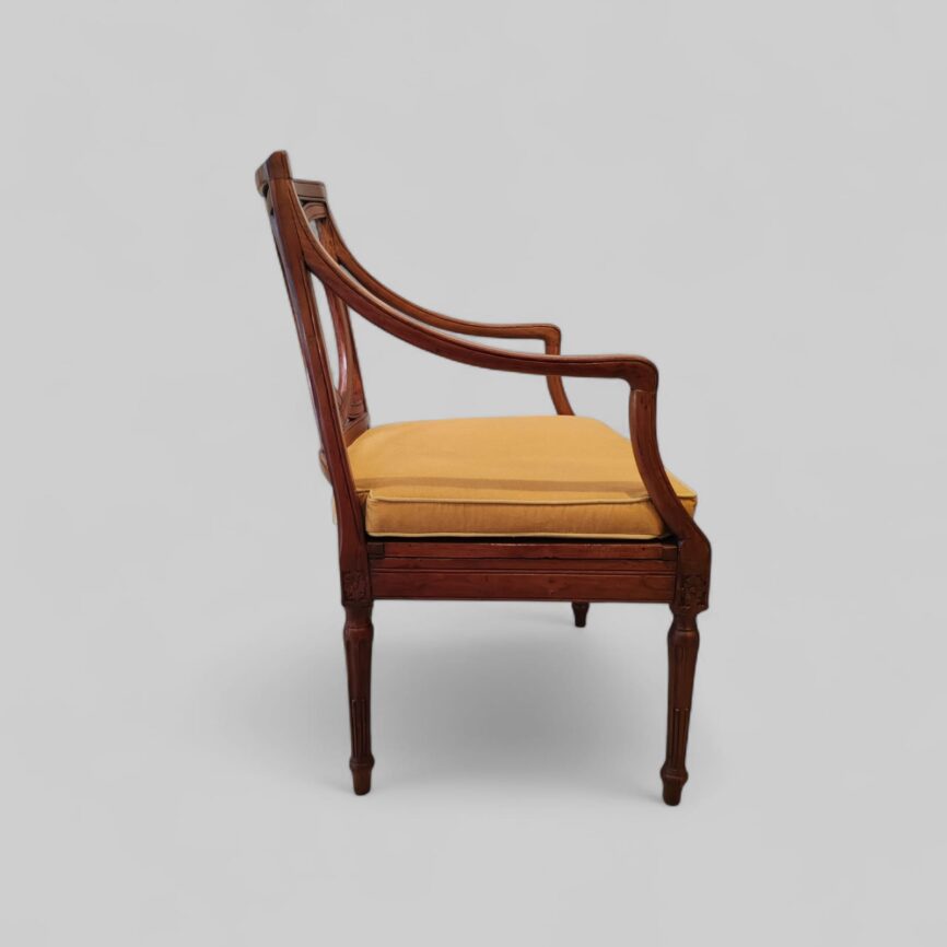 Sillón Neoclásico lateral