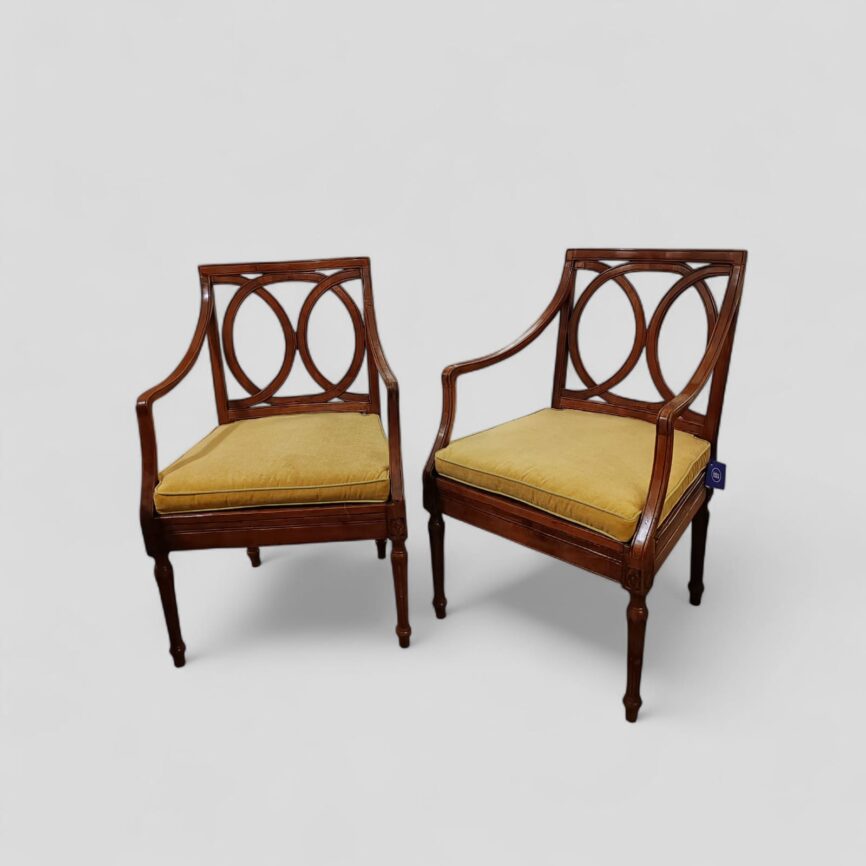 Par de sillones neoclásicos piamonteses