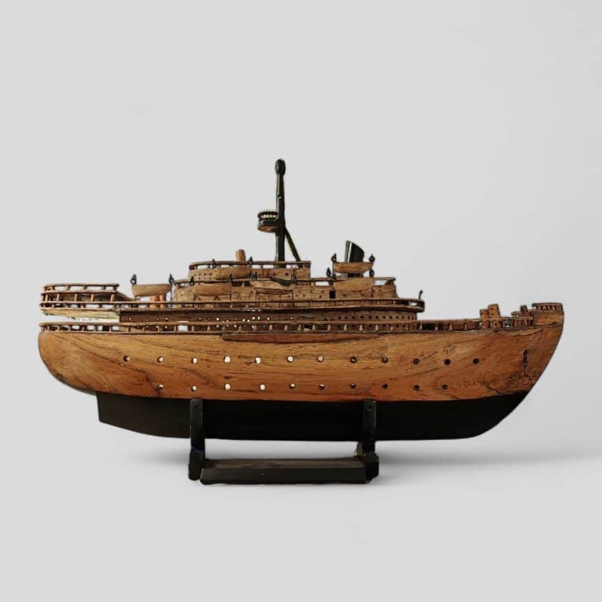 Maqueta de barco