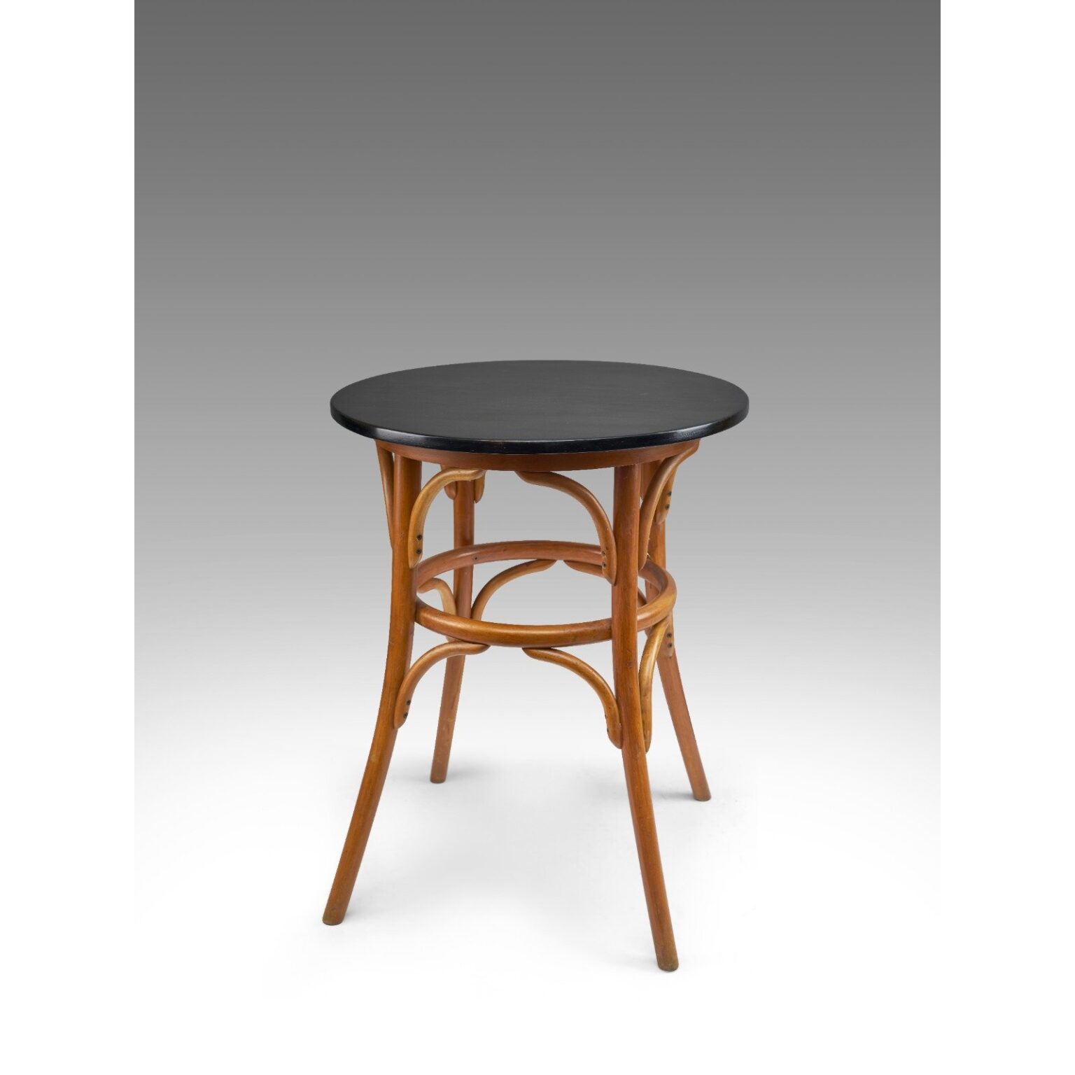 Mesa Circular Thonet