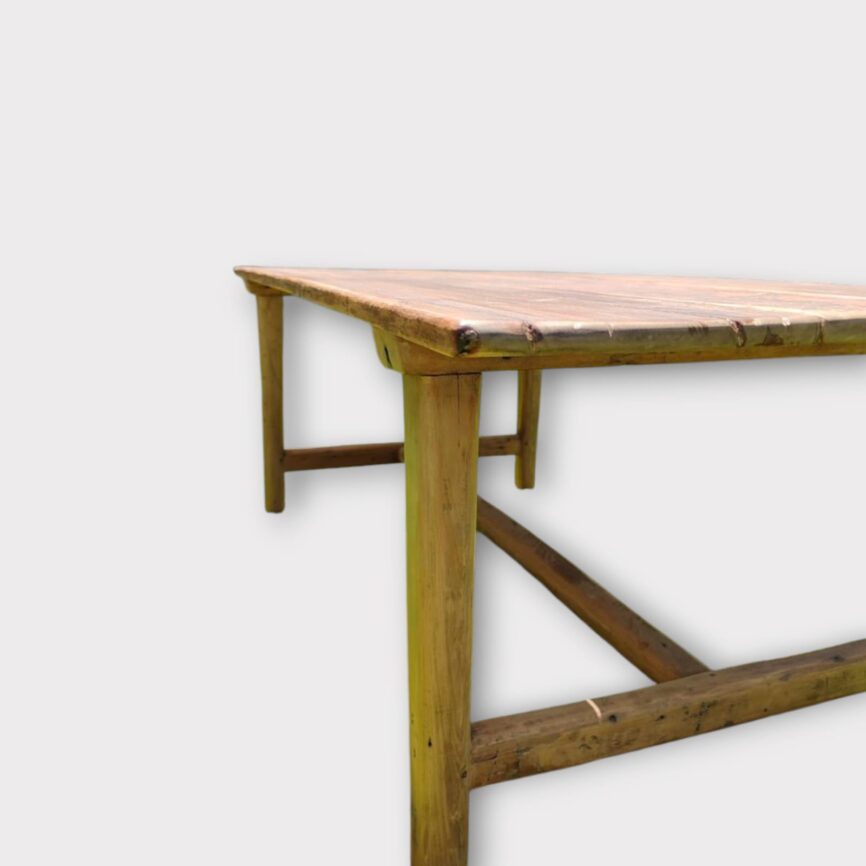 Mesa Pereda lateral