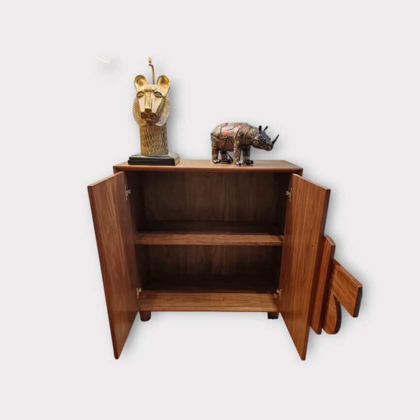 Mesa de guardado Shangai abierta