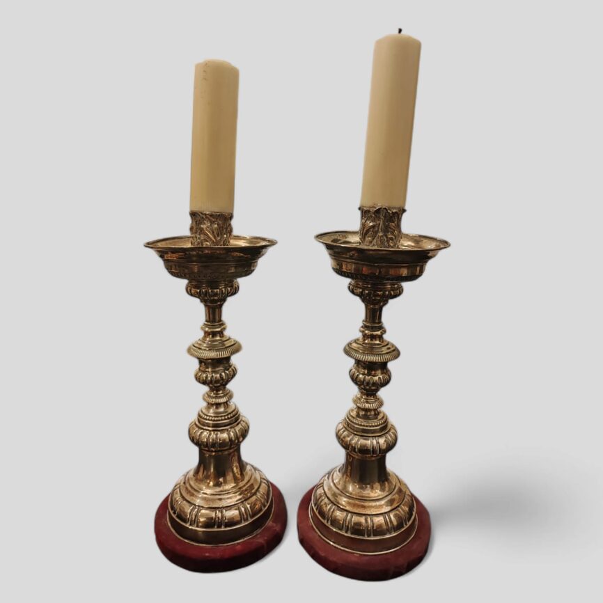 Par de Candeleros