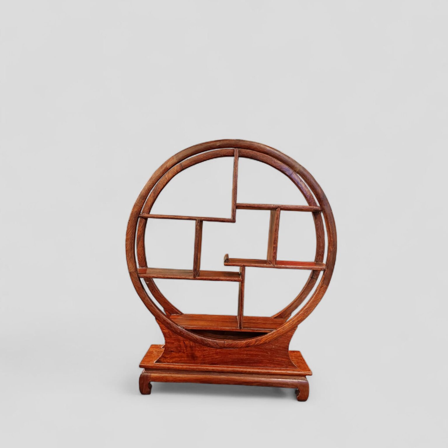 Maqueta de una repisa circular china 1